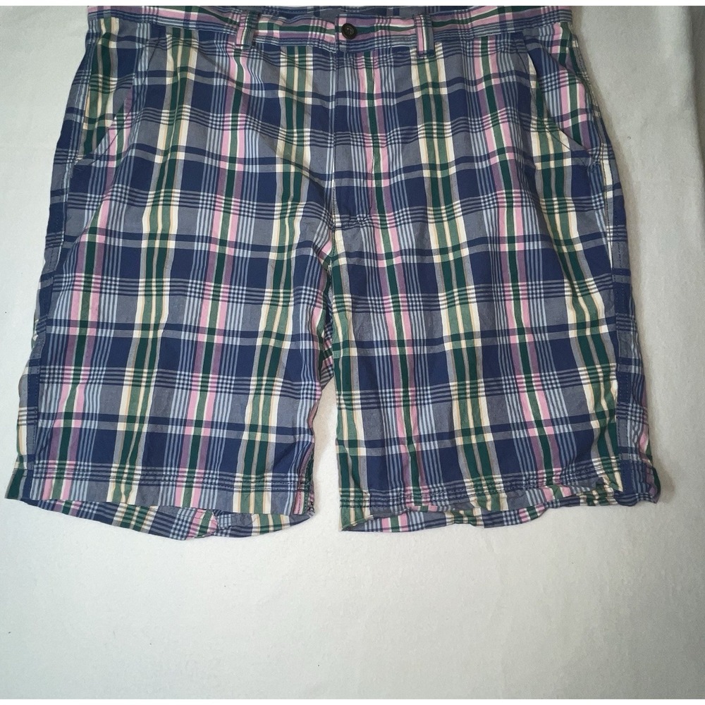 St. John's Bay Men's Plaid Bermuda Shorts Flat Front Size 44